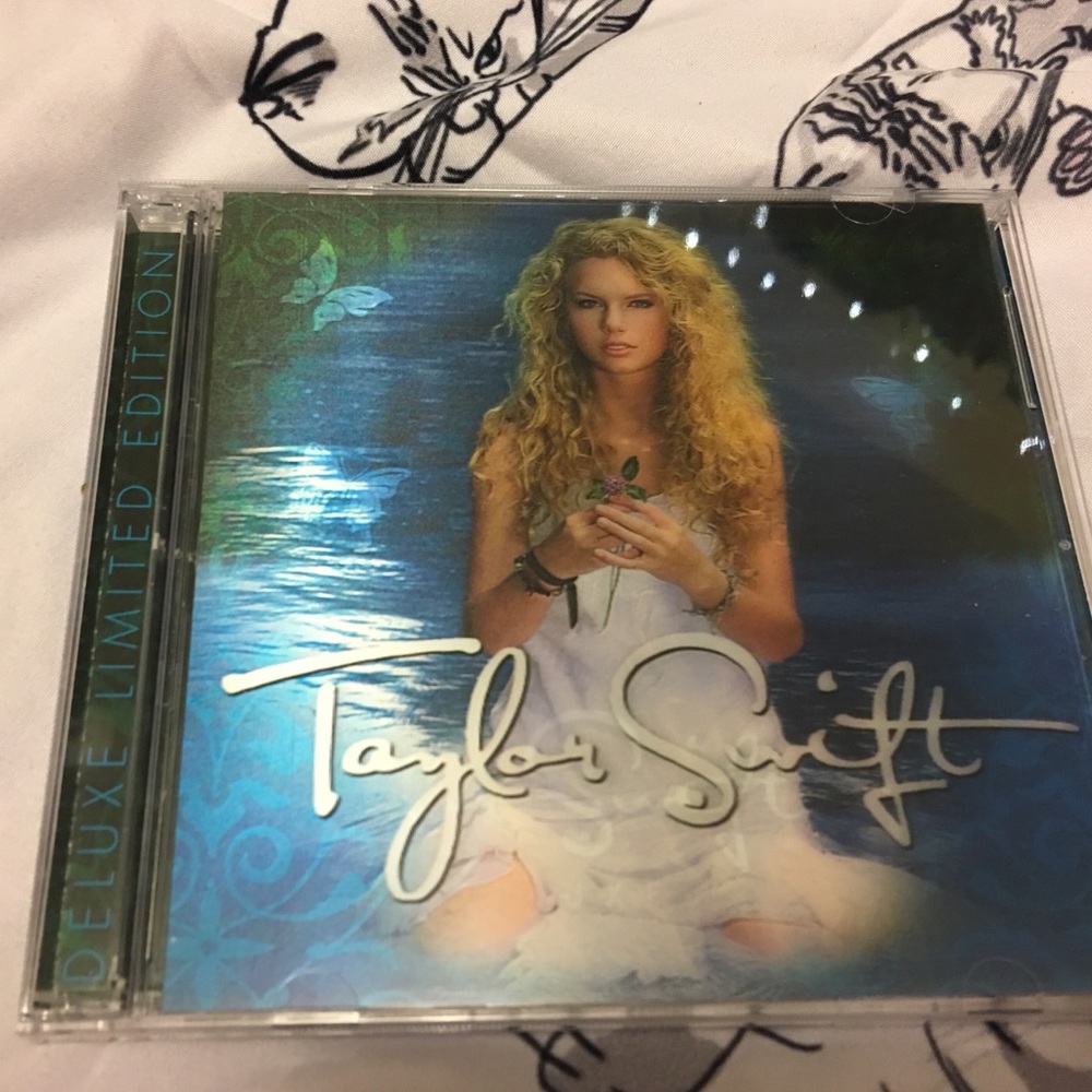Deluxe Limited Edition Taylor Swift Self Titled